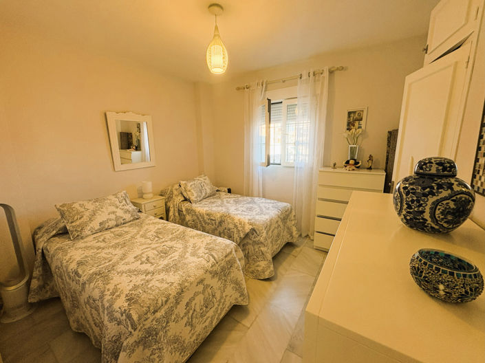 Image No.19-2 Bed Property for sale