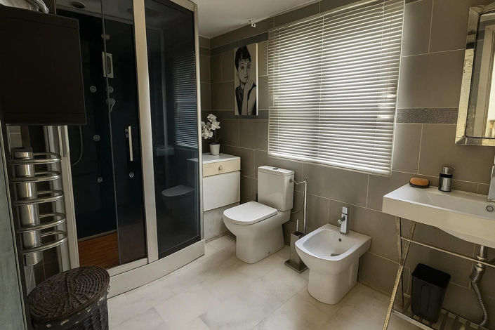 Image No.6-3 Bed Duplex for sale