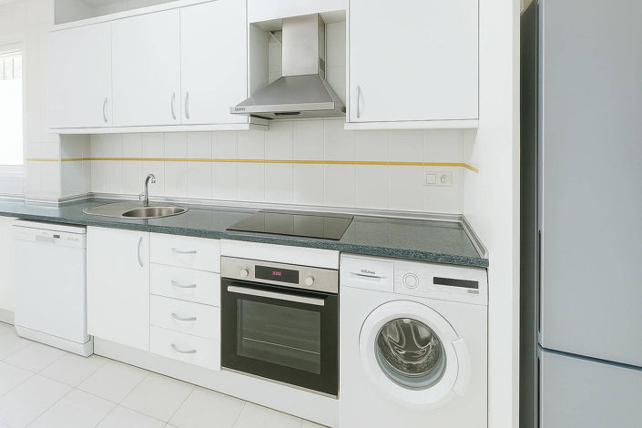 Image No.5-2 Bed Property for sale