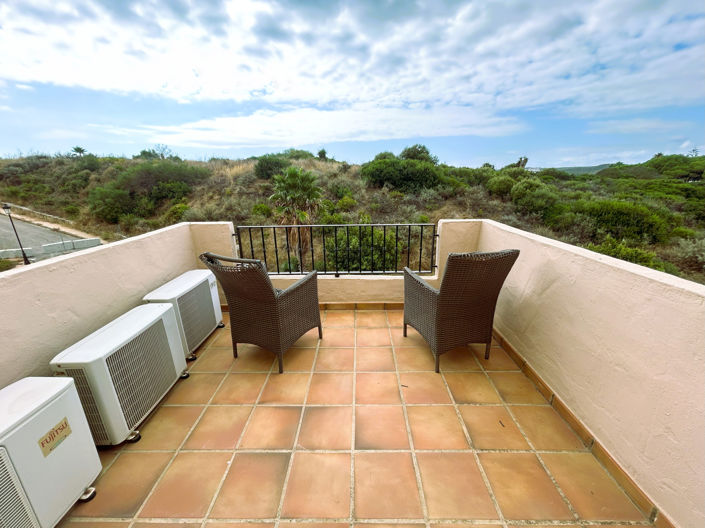 Image No.13-3 Bed Property for sale