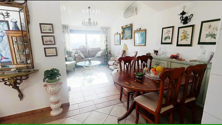 Image No.7-Villa de 2 chambres à vendre à Casares