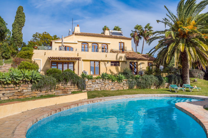 Image No.2-5 Bed Villa for sale