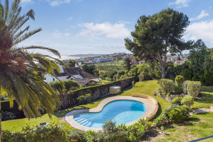 Image No.3-Villa de 5 chambres à vendre à Estepona