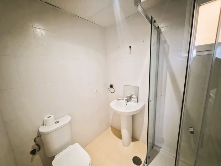 Image No.11-2 Bed Apartment for sale