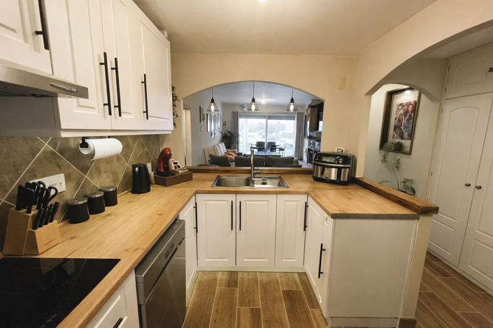 Image No.2-2 Bed Property for sale