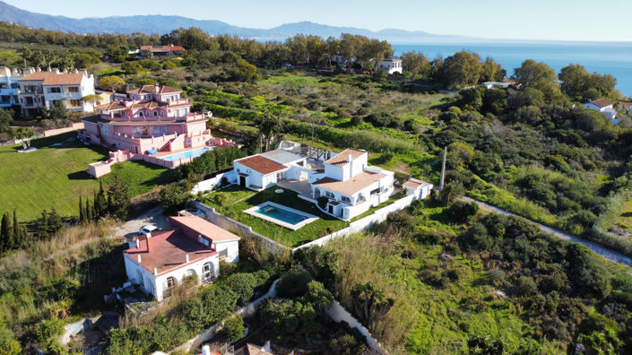 Image No.27-4 Bed Villa for sale