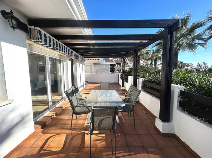 Image No.15-2 Bed Property for sale