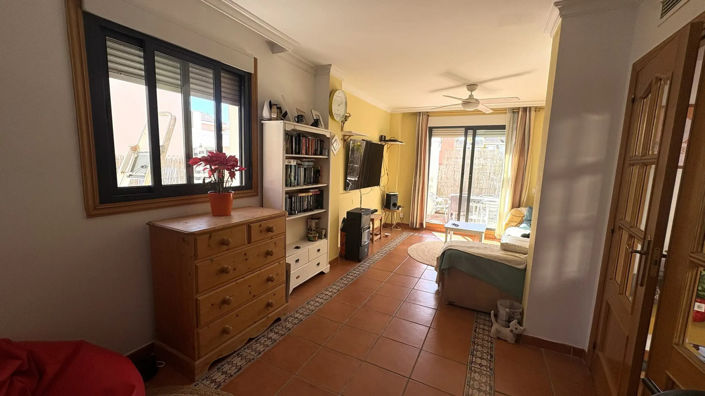 Image No.10-3 Bed Villa for sale