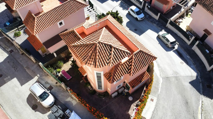 Image No.2-3 Bed Villa for sale