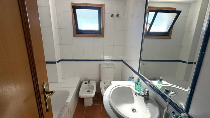 Image No.20-3 Bed Villa for sale