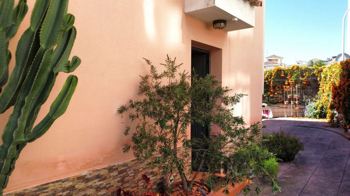 Image No.4-3 Bed Villa for sale