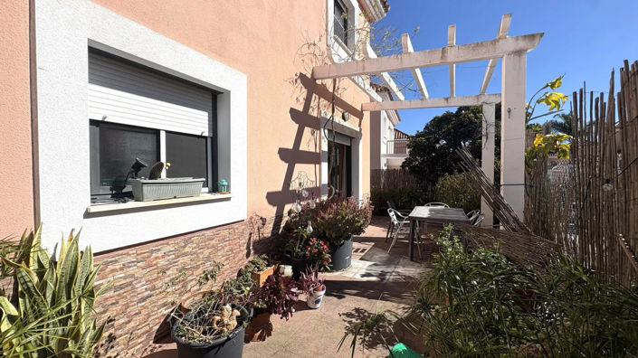 Image No.8-3 Bed Villa for sale