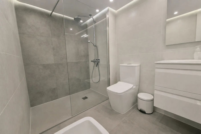 Image No.13-2 Bed Apartment for sale