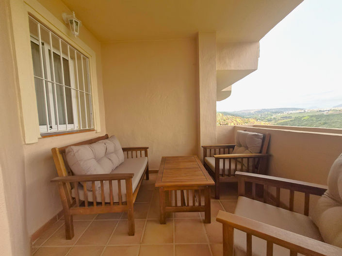 Image No.15-2 Bed Property for sale