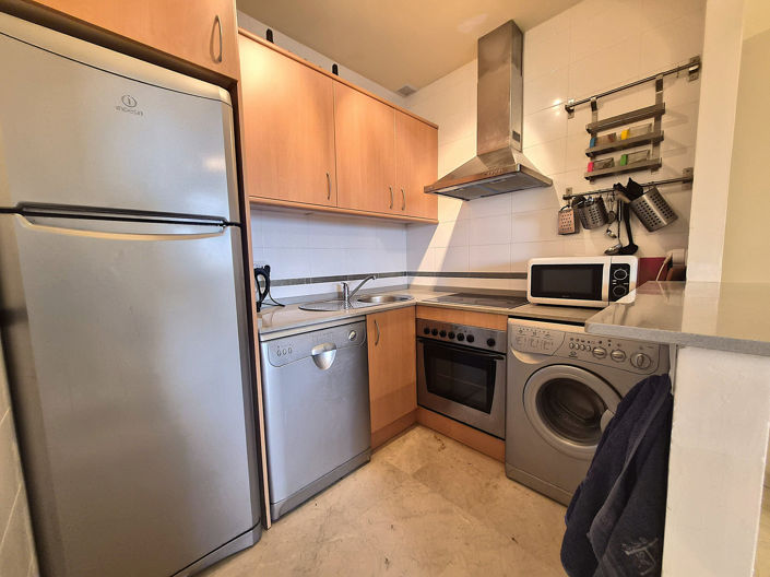 Image No.5-2 Bed Property for sale