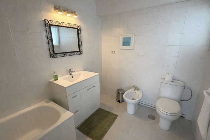 Image No.10-Maison de ville de 1 chambre à vendre à Casares