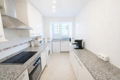 b98le8d7m9k3degpefzhs0lif8u4xzvzhwxtmggyekxx9