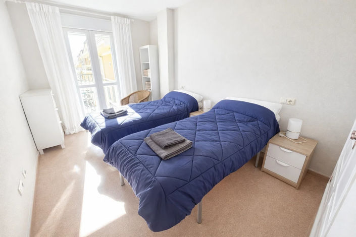 Image No.8-2 Bed Apartment for sale