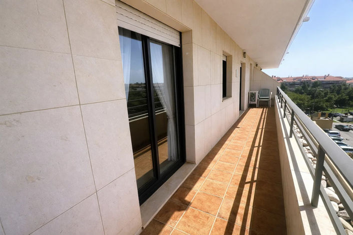 Image No.11-3 Bed Apartment for sale