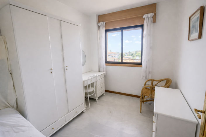 Image No.9-3 Bed Apartment for sale