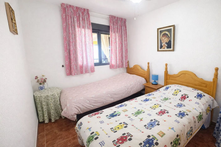 Image No.8-3 Bed Apartment for sale