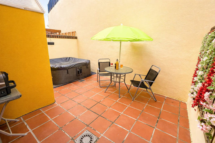 Image No.10-3 Bed Townhouse for sale