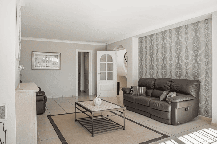 Image No.25-4 Bed Villa for sale
