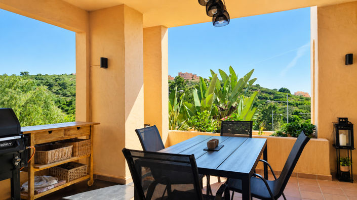 Image No.6-2 Bed Property for sale