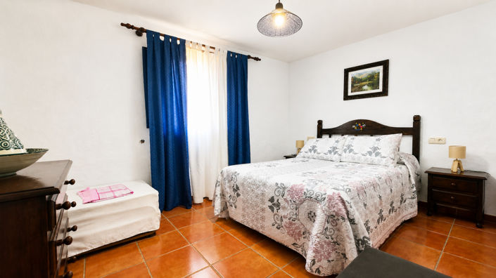 Image No.19-4 Bed Finca for sale