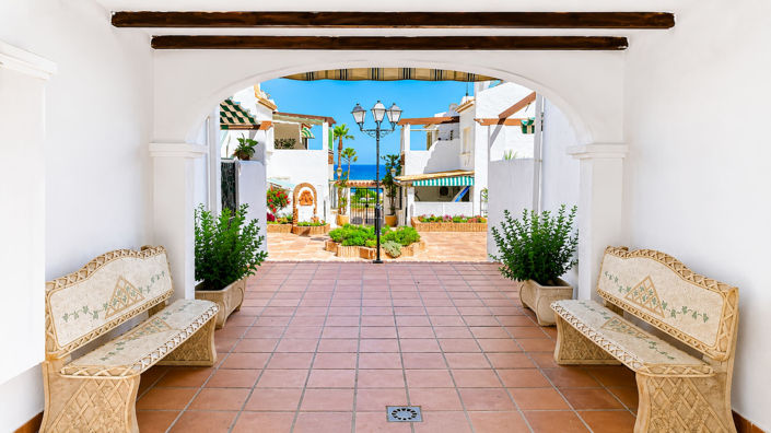 Image No.16-2 Bed Property for sale