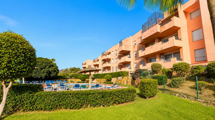 Image No.16-2 Bed Property for sale