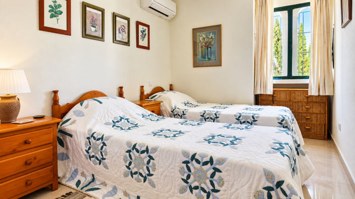 Image No.22-3 Bed House for sale