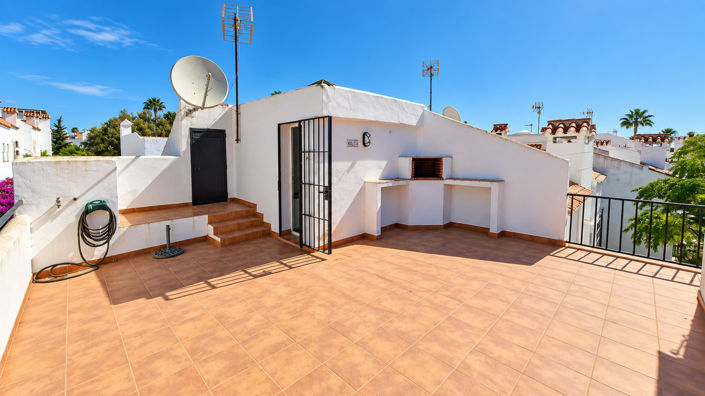 Image No.26-3 Bed House for sale