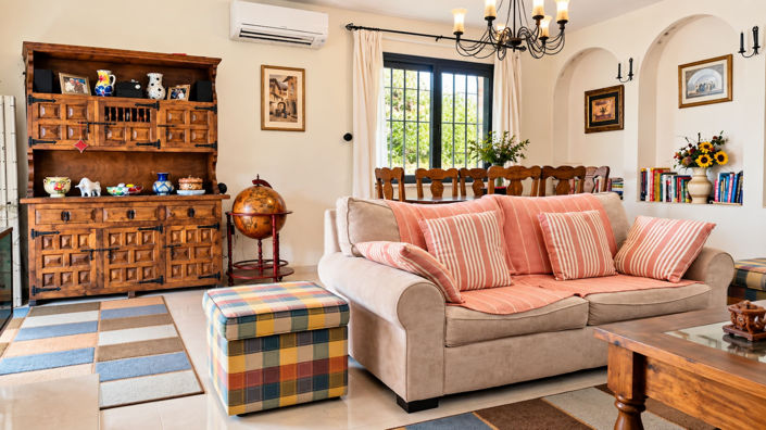 Image No.8-3 Bed House for sale