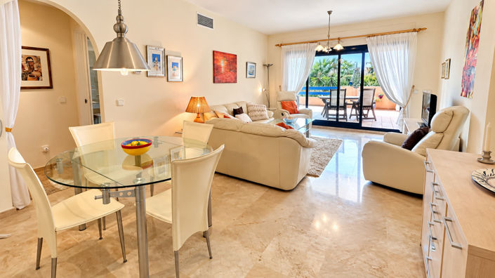 Image No.5-2 Bed Property for sale
