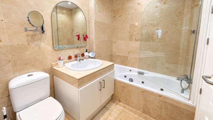 Image No.13-2 Bed Apartment for sale