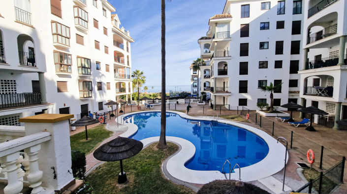 Image No.12-2 Bed Property for sale