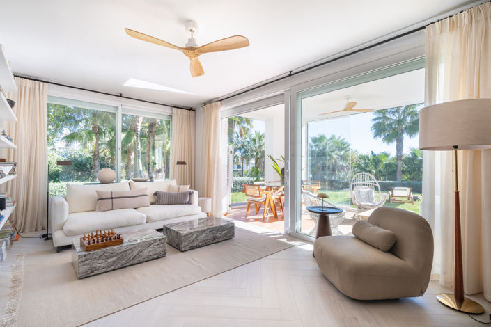 Image No.4-3 Bed Property for sale