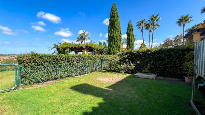 Image No.16-3 Bed Townhouse for sale