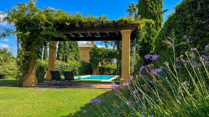 Image No.18-3 Bed Townhouse for sale