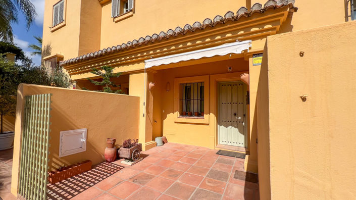 Image No.2-3 Bed Townhouse for sale