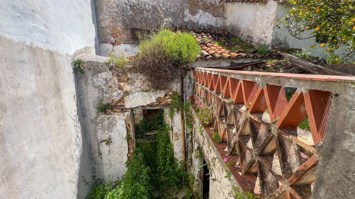 Image No.10-2 Bed Townhouse for sale