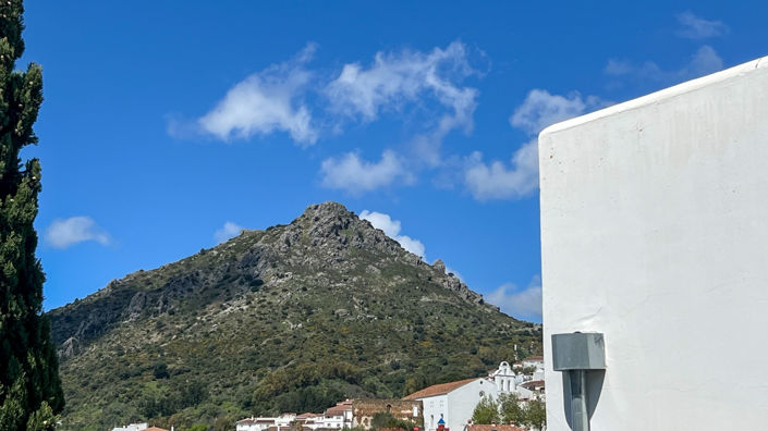 Image No.13-2 Bed Townhouse for sale