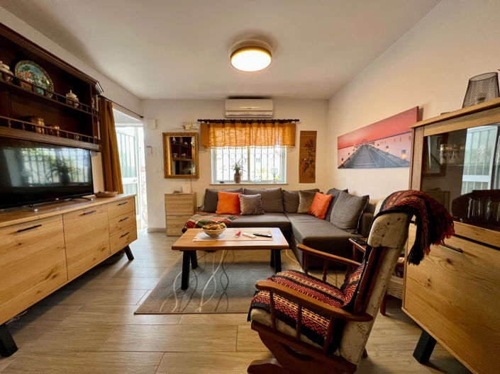 Image No.12-3 Bed Townhouse for sale