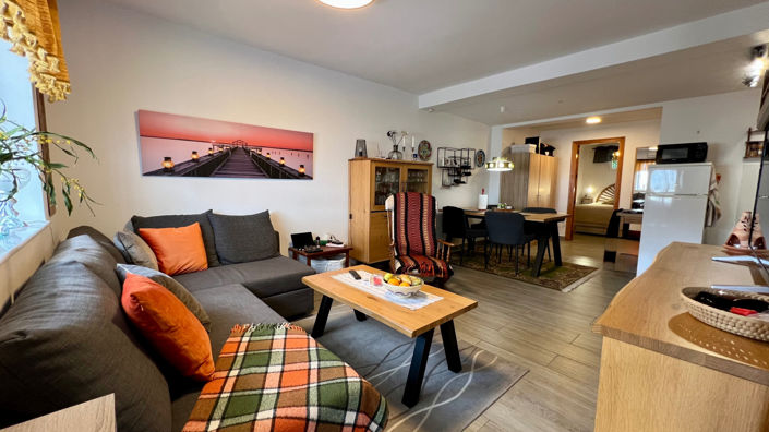 Image No.13-3 Bed Townhouse for sale