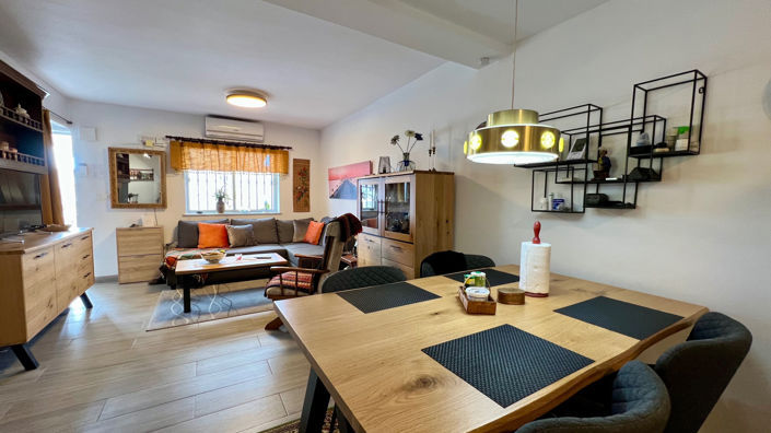 Image No.19-3 Bed Townhouse for sale