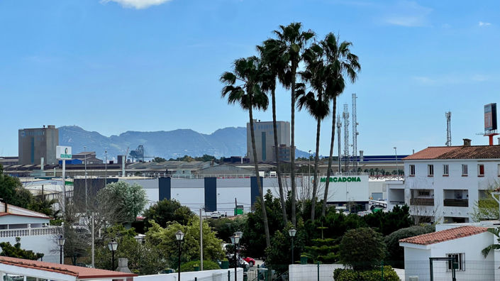 Image No.29-3 Bed Townhouse for sale