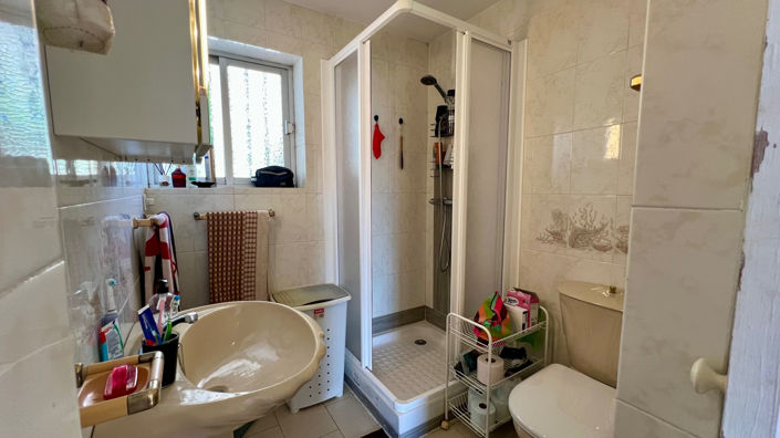 Image No.31-3 Bed Townhouse for sale