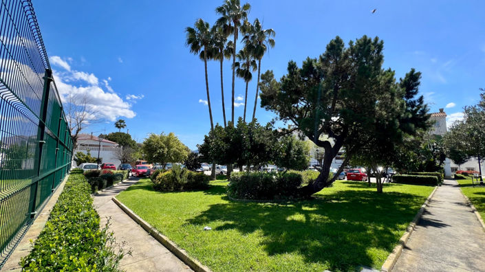 Image No.40-3 Bed Townhouse for sale