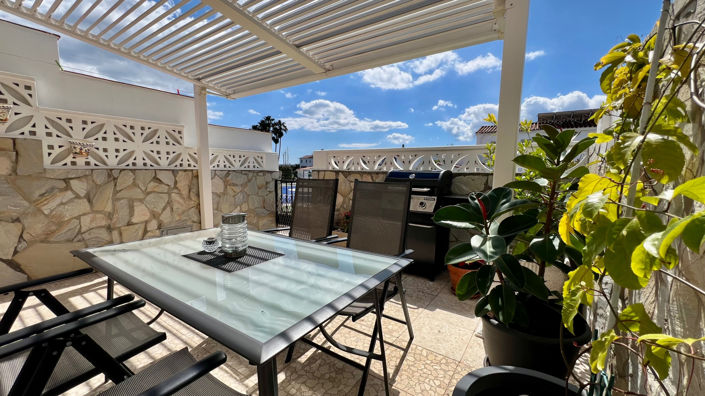 Image No.8-3 Bed Townhouse for sale